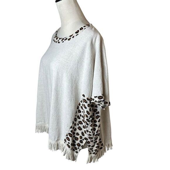 Umgee USA Linen Cotton Leopard Print Womens Oversized Large Fringe Boho Top - Picture 4 of 6